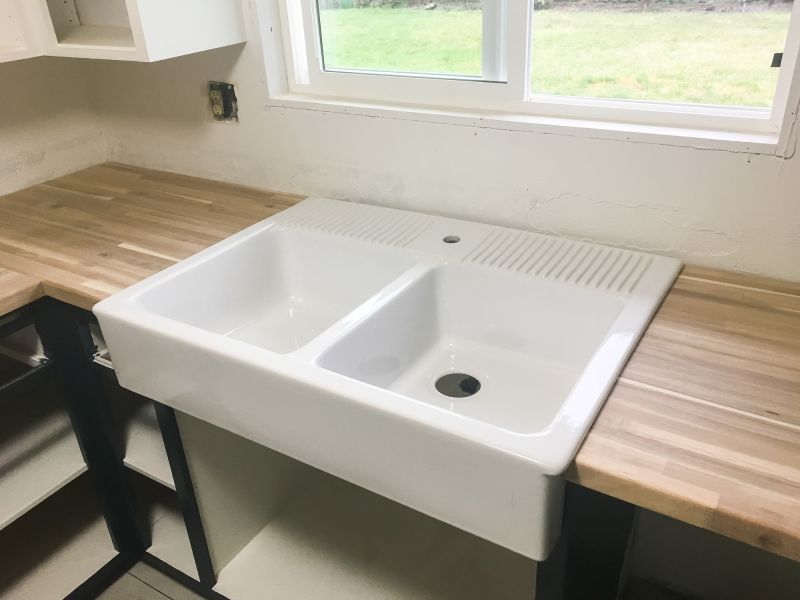 Custom Farmhouse Sink Fitment